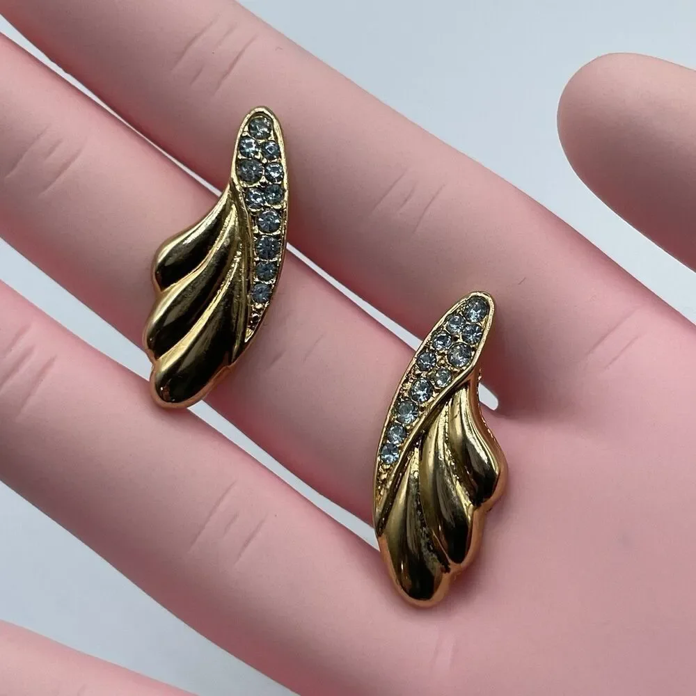 Vintage Monet Gold Tone Blue Rhinestone Angel Wings Stud Post Setting Earrings